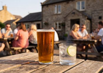 More than 800 hospitality businesses urge Prime Minister to cut VAT to 10%