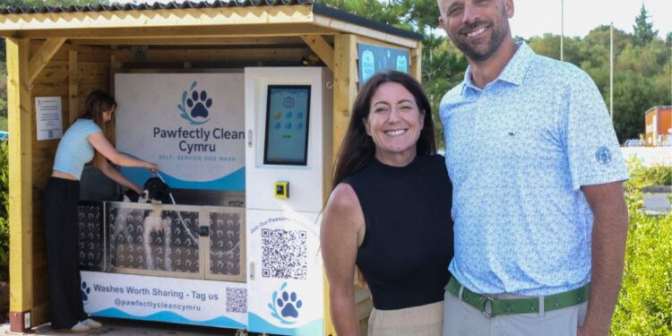 Welsh couple target £100,000 turnover with self-service dog wash business