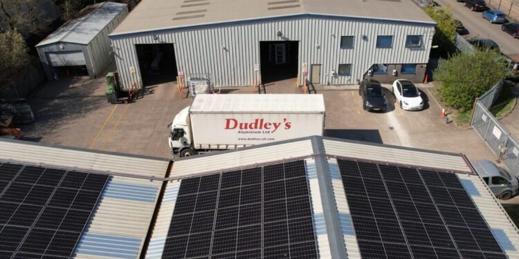 Dudley’s Aluminium strengthens team with two graduate recruits