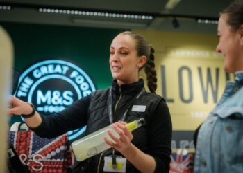 M&S announces more than 395 Christmas jobs across Wales